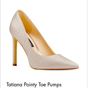 Size 12 never worn pair of Tatiana heels